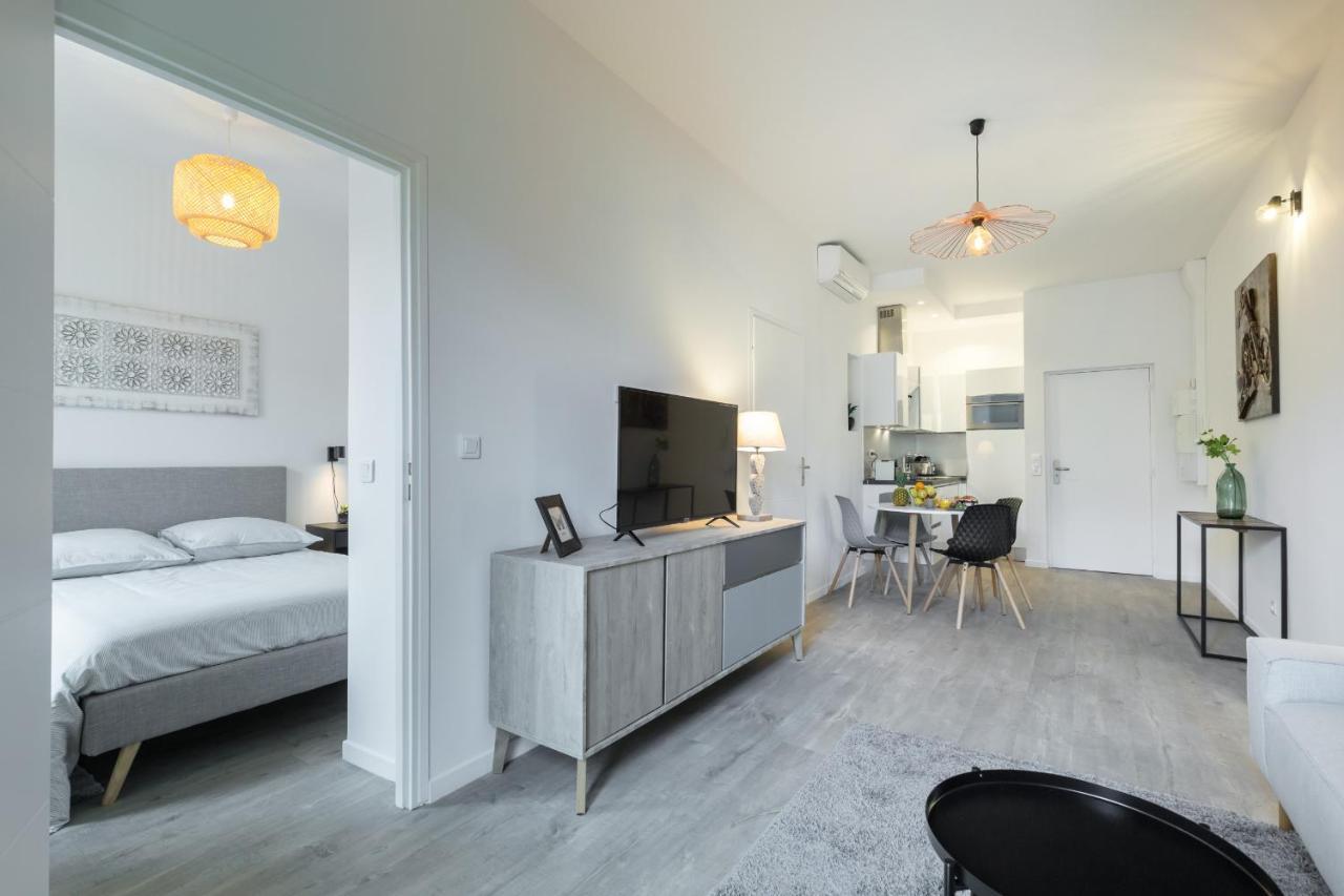 3 Fodere - Magnifique 2 Pieces - Quartier Du Port - Dernier Etage Appartement Nice Buitenkant foto